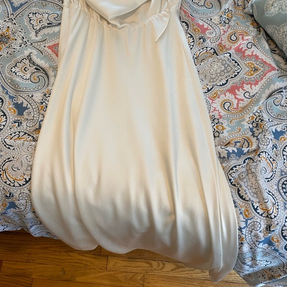 Abercrombie Women's Plunge Cowl Back Maxi Dress White, Size M - Picture 9 of 13